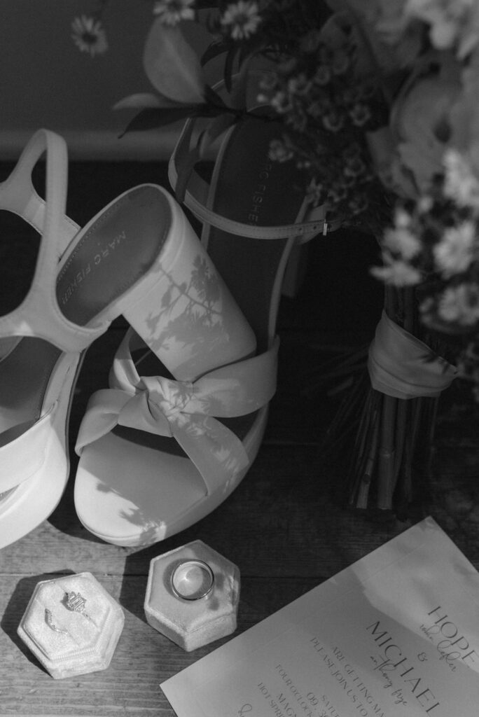 wedding details shoes and rings 
