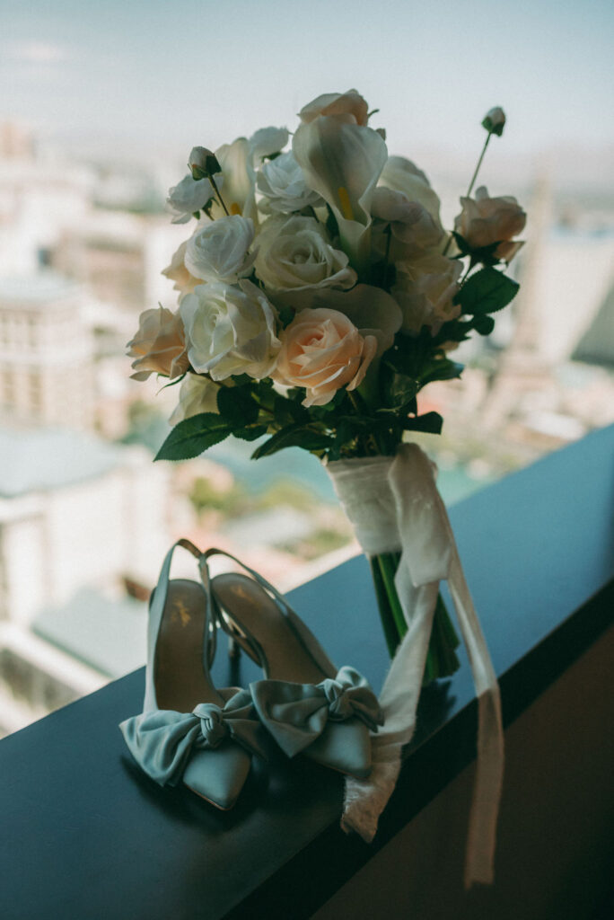stunning wedding bouquet