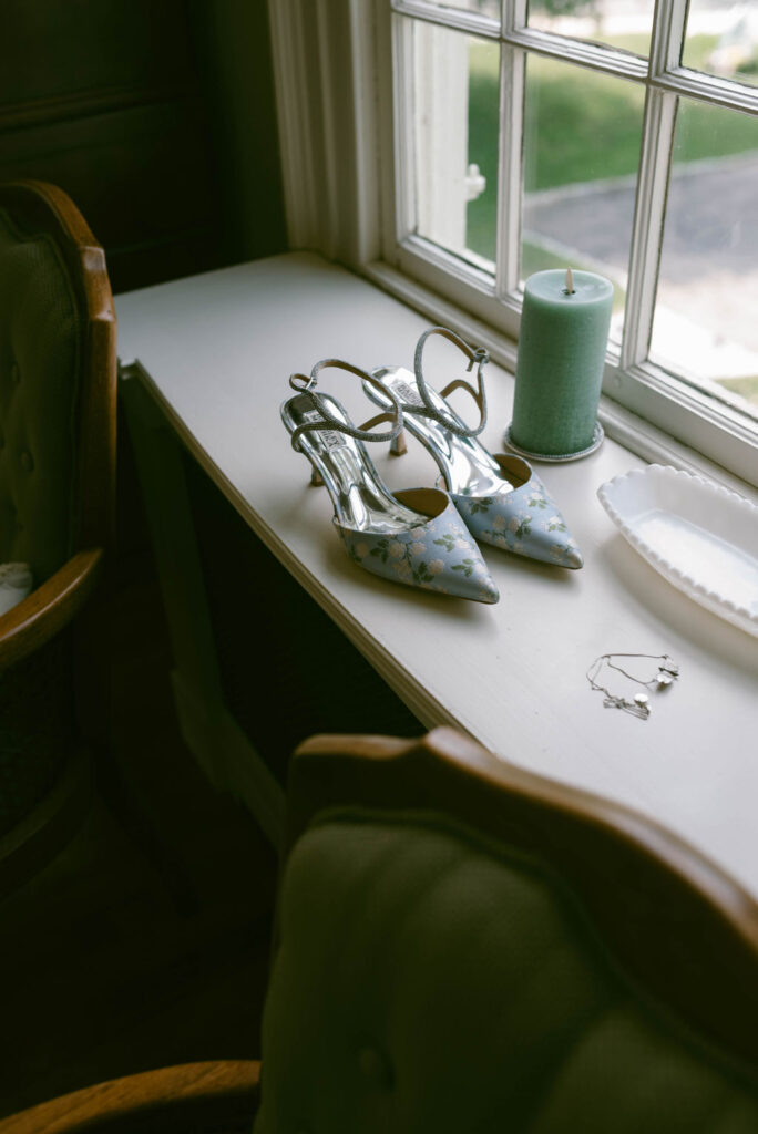 A Romantic Connecticut garden wedding wedding details and getting ready