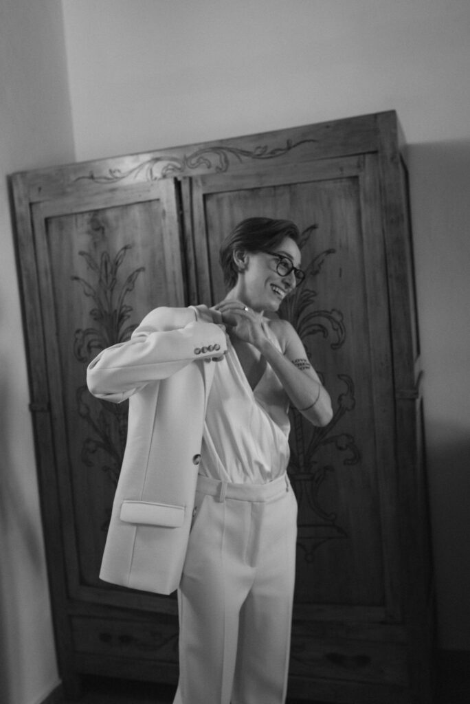 an intimate Italian escape wedding bride's getting ready together 