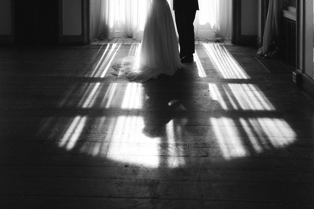 A Romantic, Candlelit Wedding at Callanwolde Fine Arts Center