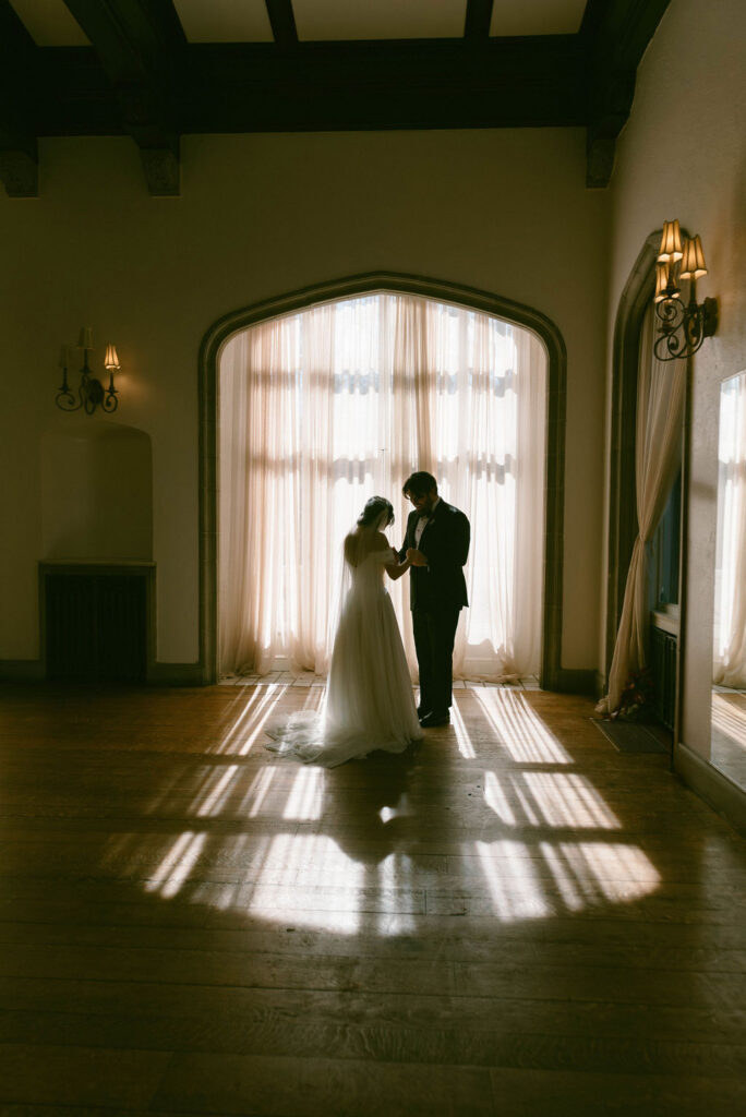 A Romantic, Candlelit Wedding at Callanwolde Fine Arts Center